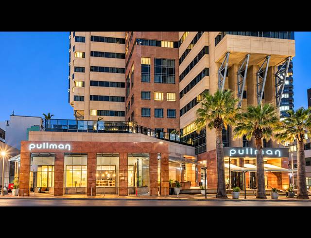 1 BEDROOM APARTMENT TO LET IN CAPE TOWN CITY CENTRE
